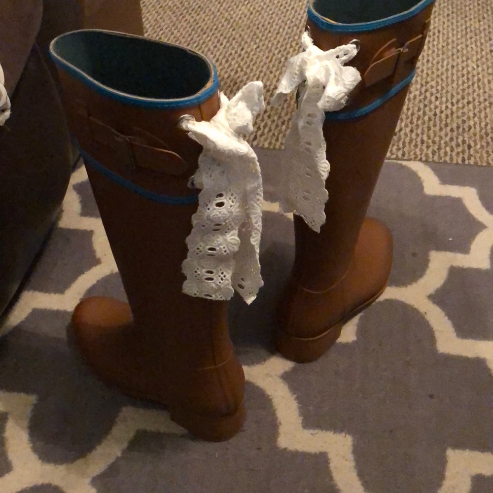 Chestnut SZ 9 Rubber Boots